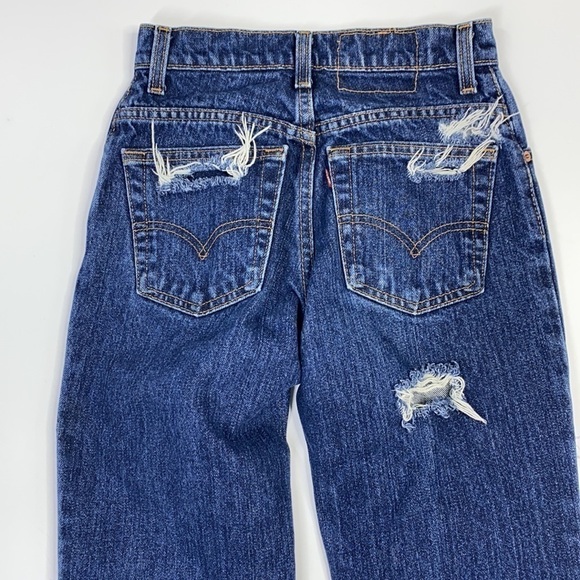 Vintage Levi's 550 Relaxed Fit Tapered Leg Destroyed Jeans Size 3 Med. 25x31 - Picture 4 of 12